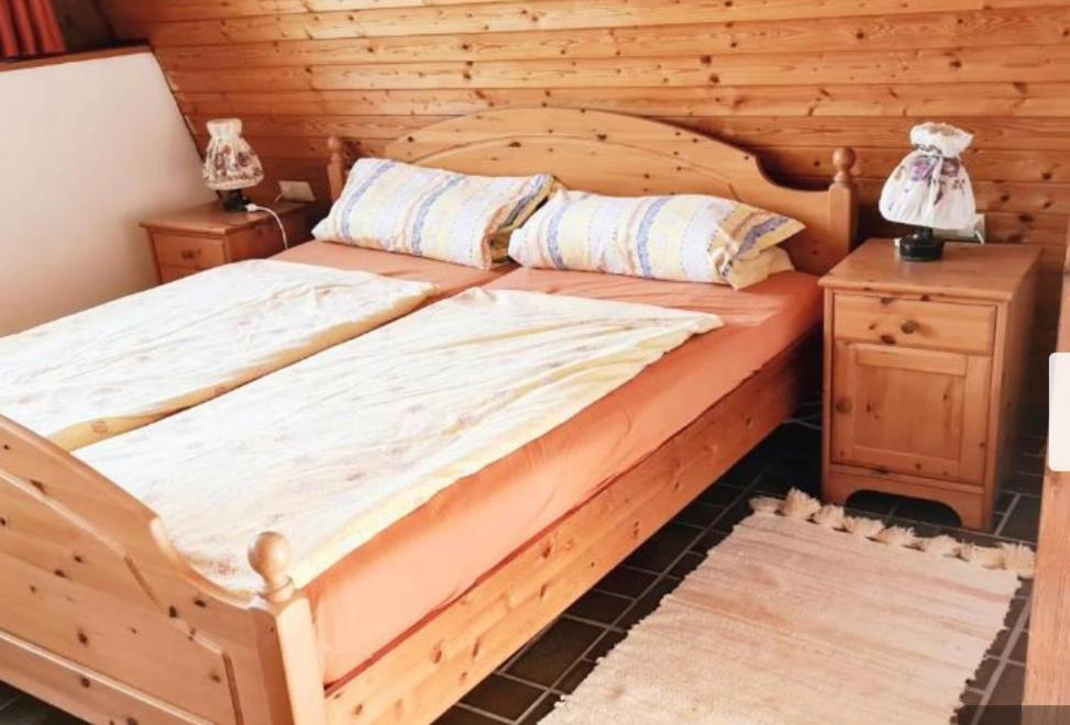 Doppelzimmer Waldblick 索嫩布尔 外观 照片